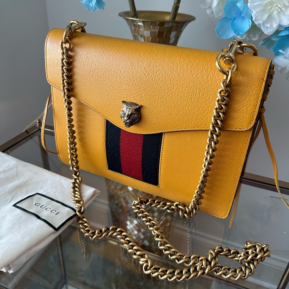 Gucci Mustard Leather Shoulder Bag with Gold Chain - Picture 3 of 16